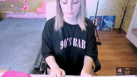 cat-girl online show from 09.23.25