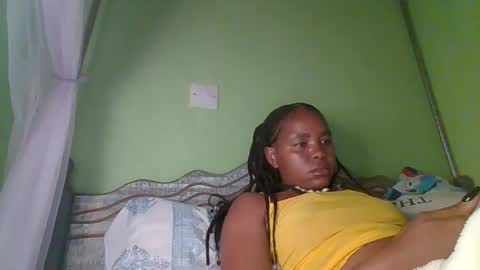Snapshot of lovegal335 chatting on 07.28.26 lovegal335 online show from 07.28.26