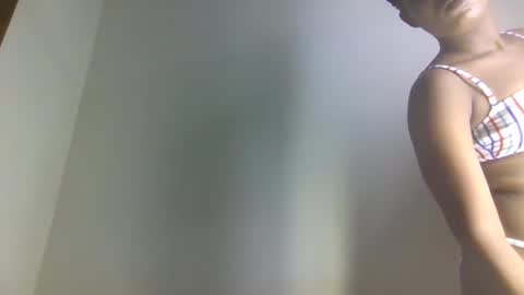 lovelbrownie online show from 11.13.25