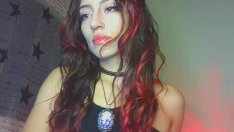 Snapshot of lovely_akira_xwx chatting on 02.17.26 Tami online show from 02.17.26