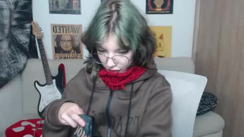 Cassie online show from 02.17.25