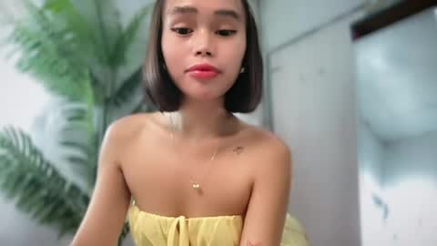 Snapshot of lovely_cittie18 chatting on 05.17.26 lovely_cittie18 online show from 05.17.26