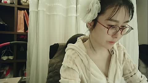 DANA KIM online show from 02.11.25