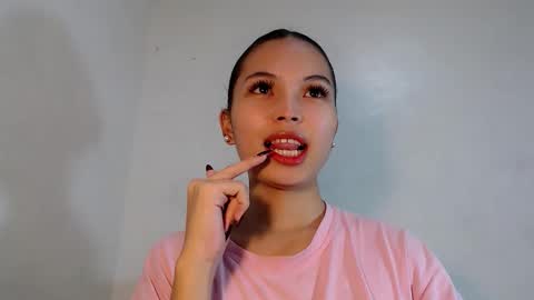 Snapshot of lovely_darlingx chatting on 09.29.25 Precious . online show from 09.29.25