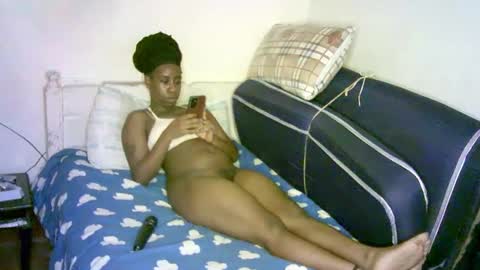 Snapshot of lovely_ebonies2 chatting on 03.28.26 lovely_ebonies2 online show from 03.28.26