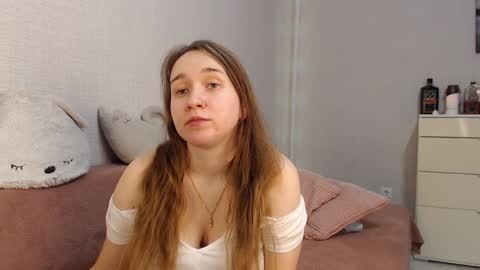 Lovely Hayley online show from 01.20.25