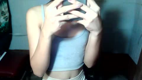 Snapshot of lovely_joan123 chatting on 04.18.26 lovely_joan123 online show from 04.18.26