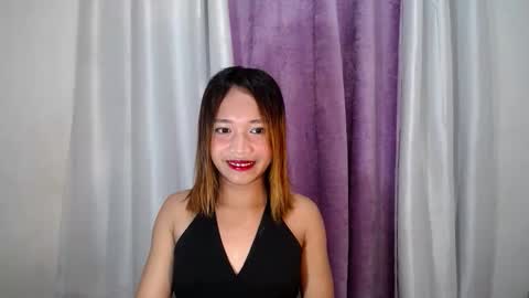 Snapshot of lovely_lianne chatting on 10.10.25 lovely_lianne online show from 10.10.25