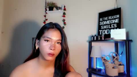 Snapshot of lovely_oliviax chatting on 04.18.26 KATE online show from 04.18.26