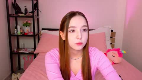 Snapshot of lovely_poppy chatting on 09.27.25 Lolly online show from 09.27.25
