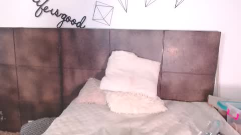 Hi guys online show from 12.02.25