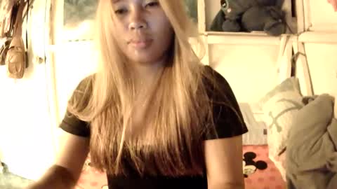 Snapshot of lovely_shei chatting on 04.20.26 lovely online show from 04.20.26
