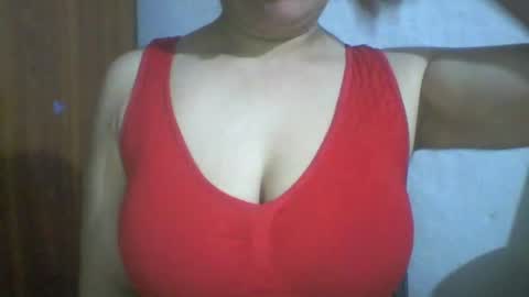 Snapshot of lovely_sweet_girl chatting on 12.18.24 katrina follow me guys online show from 12.18.24