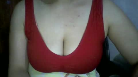 Snapshot of lovely_sweet_girl chatting on 02.17.25 katrina follow me guys online show from 02.17.25