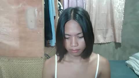 lovely_yvoneslutty online show from 01.12.26