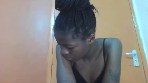 Lovely yvonne online show from 10.07.25