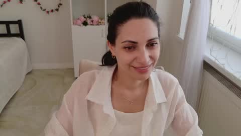 Snapshot of lovelybeatricee chatting on 05.25.26 Beatrice online show from 05.25.26
