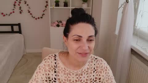 Snapshot of lovelybeatricee chatting on 05.26.26 Beatrice online show from 05.26.26
