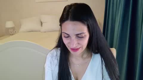 Snapshot of lovelybeatricee chatting on 06.16.26 Beatrice online show from 06.16.26