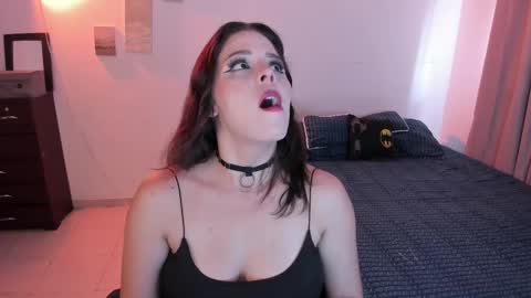 Snapshot of lovelydollyxx_ chatting on 02.26.25 lovely online show from 02.26.25