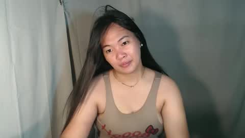 Snapshot of lovelykadita chatting on 05.21.26 Kadita3 online show from 05.21.26