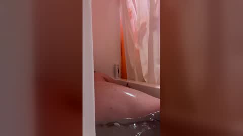 lovelyladyflaccid online show from 04.10.26