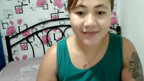 Snapshot of lovelyladylynxxx chatting on 06.29.26 LocwlyLSYlYNXXX online show from 06.29.26