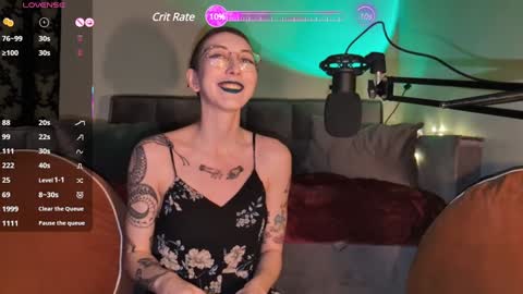 lovelylittlelucyy online show from 02.07.25