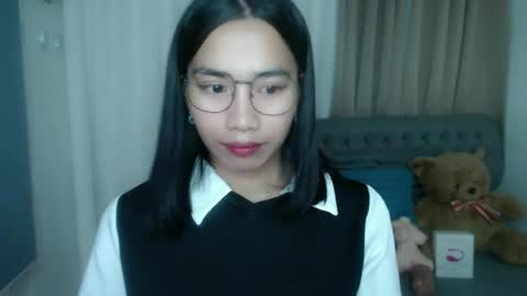 Snapshot of lovelymae18 chatting on 07.17.26 lovelymae18 online show from 07.17.26
