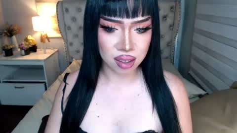 Snapshot of lovelymarie69 chatting on 06.12.26 Rebeca online show from 06.12.26
