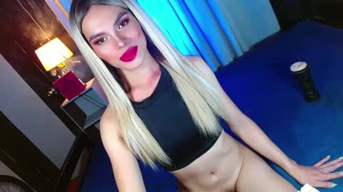 lovelymiss_shyna11 online show from 03.04.25