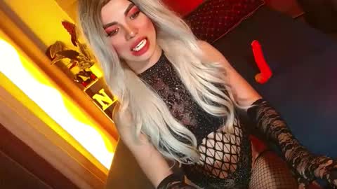 lovelymiss_shyna11 online show from 05.27.26