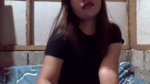 Snapshot of lovelymocha27 chatting on 12.13.24 lovelymocha27s online show from 12.13.24