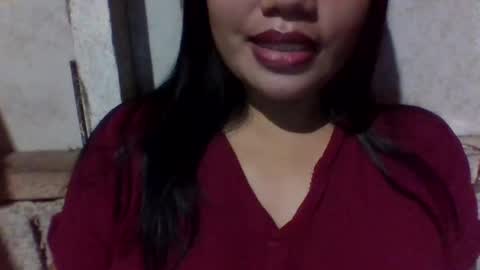 Snapshot of lovelymocha27 chatting on 01.21.25 lovelymocha27s online show from 01.21.25