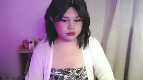 Snapshot of lovelypinaychubsx chatting on 05.20.26 lovely online show from 05.20.26