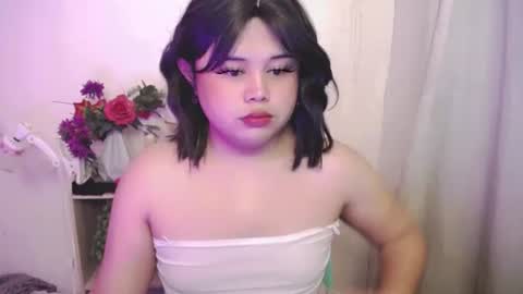 Snapshot of lovelypinaychubsx chatting on 05.24.26 lovely online show from 05.24.26