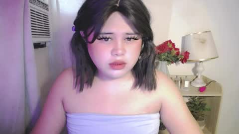 Snapshot of lovelypinaychubsx chatting on 07.24.26 lovely online show from 07.24.26