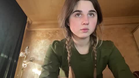 Snapshot of lovelysilk_63 chatting on 01.18.26 ELA online show from 01.18.26