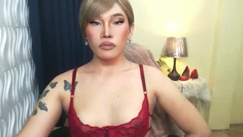 STWEET LINA online show from 12.01.25