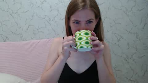 Mary Love online show from 10.20.25
