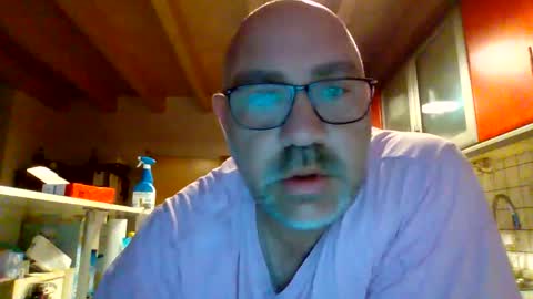 Snapshot of lover010983 chatting on 09.16.25 lover010983 online show from 09.16.25