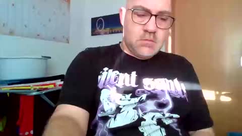 Snapshot of lover010983 chatting on 03.19.26 lover010983 online show from 03.19.26