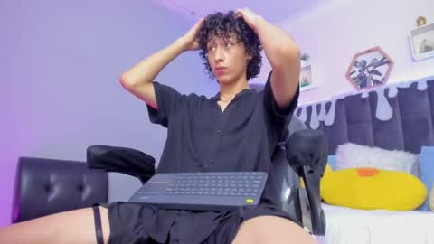 Snapshot of loverboy8_ chatting on 12.09.24 loverboy8_ online show from 12.09.24