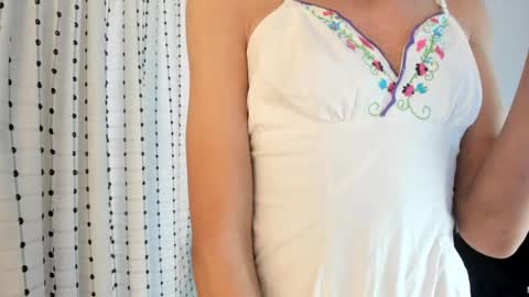 loverisu online show from 09.20.25