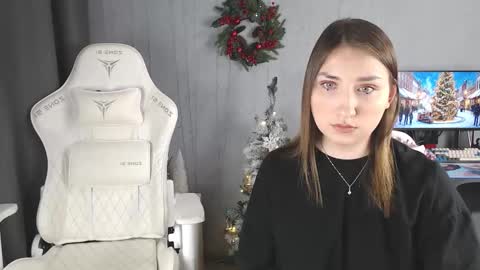 lovers613228 online show from 11.28.25