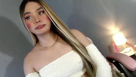 lovers moon22 online show from 12.02.24