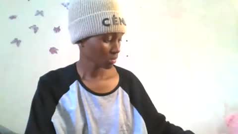 Snapshot of lovers_oncam chatting on 02.09.26 RedJoy online show from 02.09.26