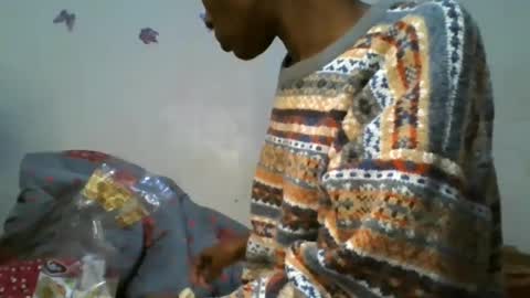 Snapshot of lovers_oncam chatting on 02.11.26 RedJoy online show from 02.11.26