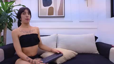 sofia and bryan online show from 03.05.26