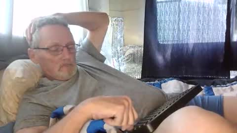 Snapshot of lovesex6565 chatting on 05.29.26 just here to have fun and cum online show from 05.29.26